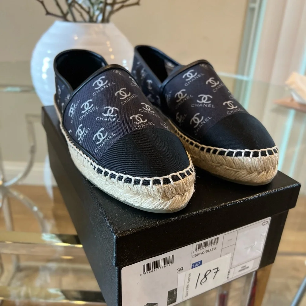 BNIB CHANEL MESH ESPADRILLES - Picture 5 of 9